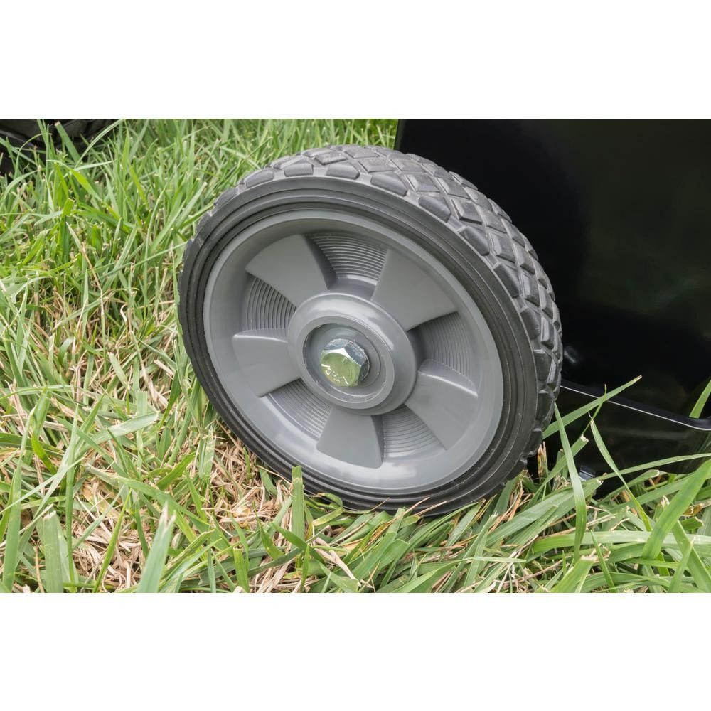 Agri-Fab Towed Spiker Aerator 102cm / 40in   45-0544