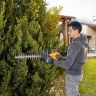 Stiga HT 525 Petrol Hedge Trimmer / 45cm / 22cc